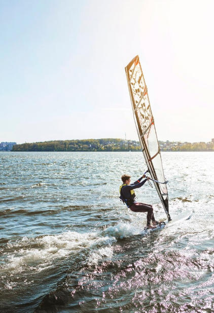 planche a voile portrait